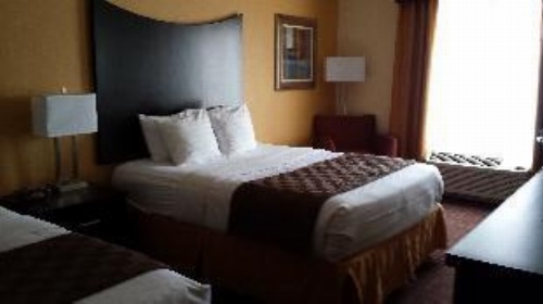 Paradise Inn & Suites image 10