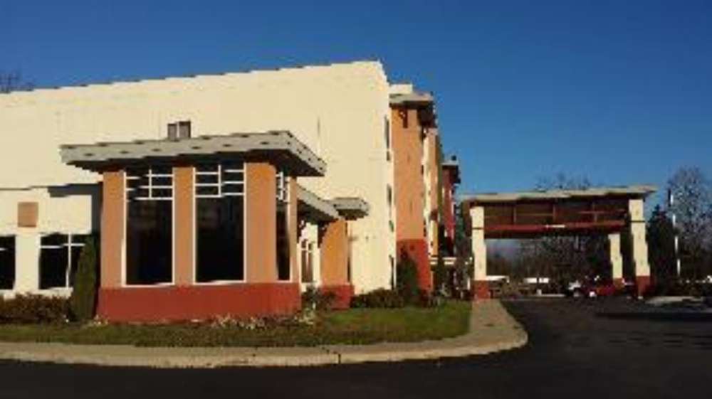 Paradise Inn & Suites